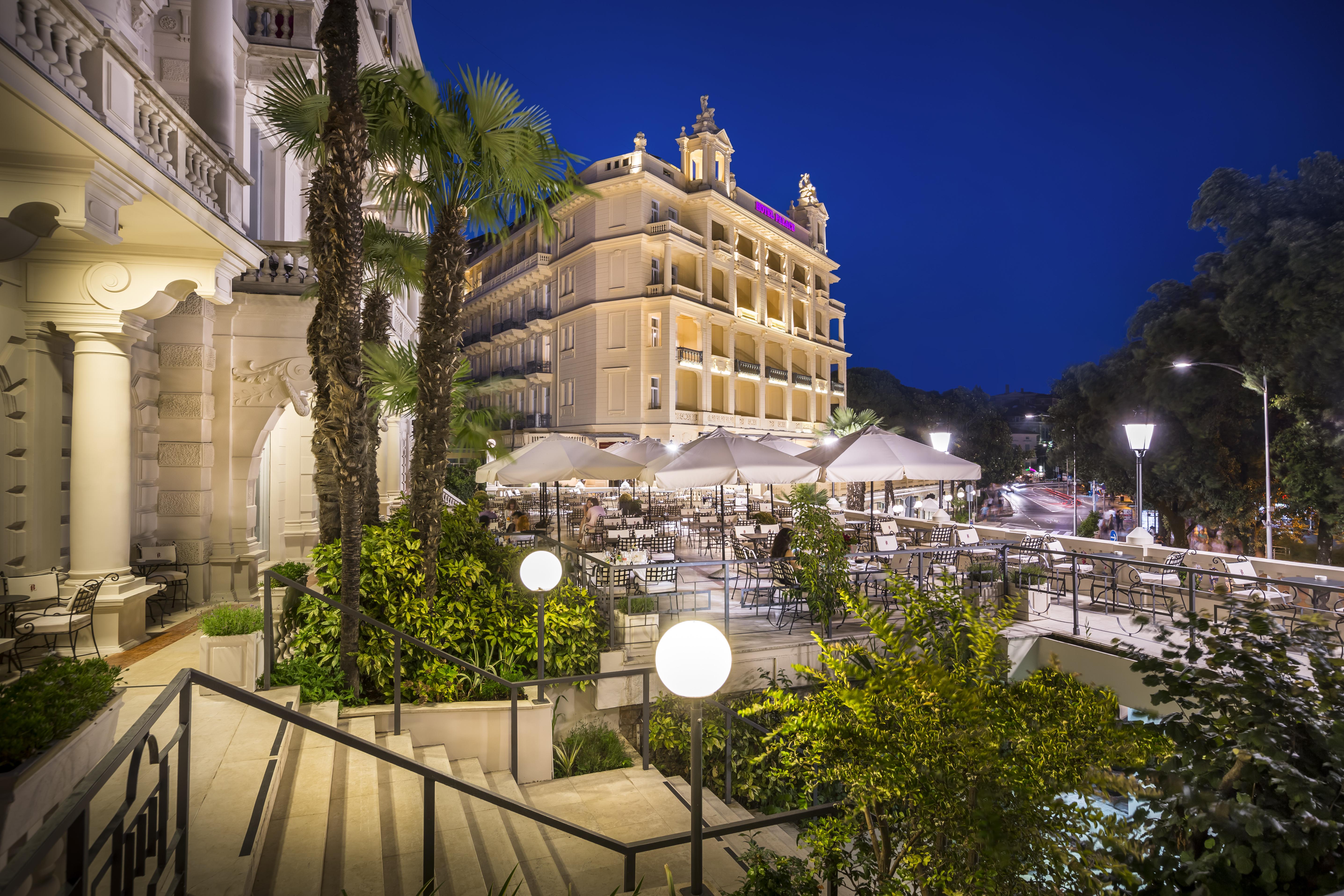 Hotel Palace Bellevue - Liburnia Opatija Exterior photo