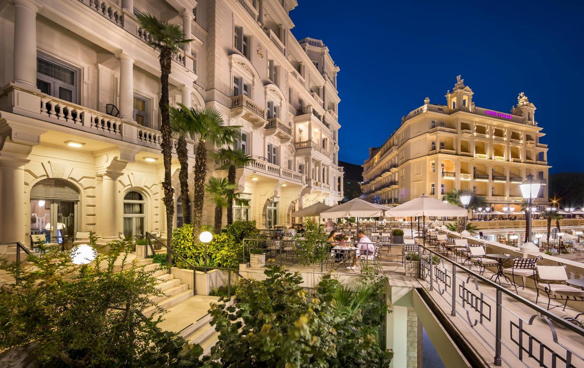 Hotel Palace Bellevue - Liburnia Opatija Exterior photo